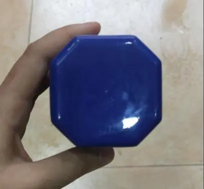 普通菱柱色盅