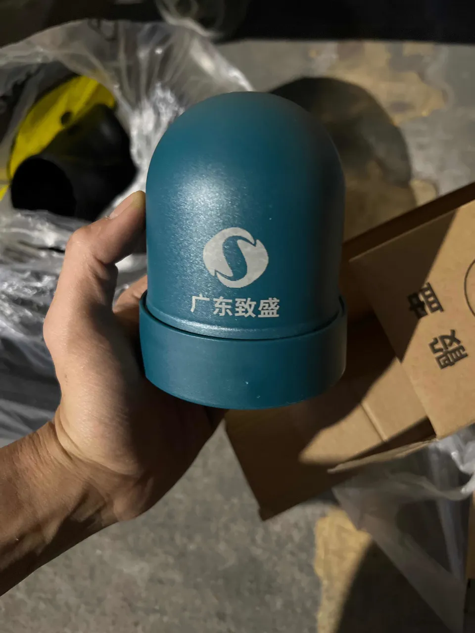 按压式色盅