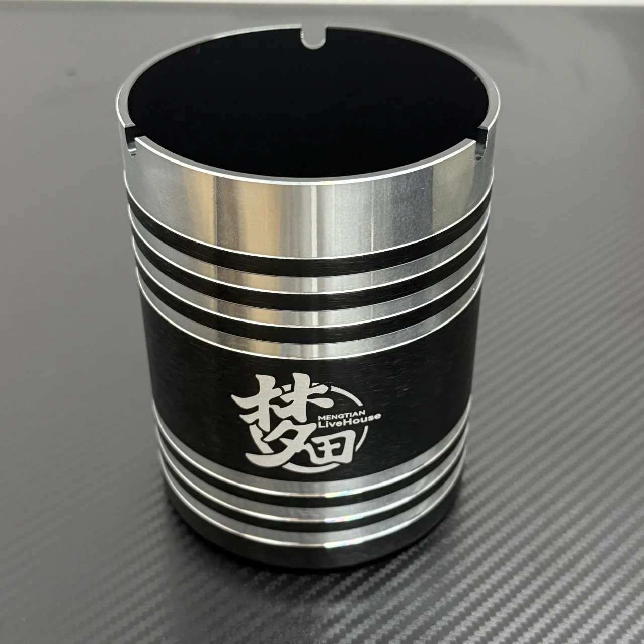 合金 滚线烟缸