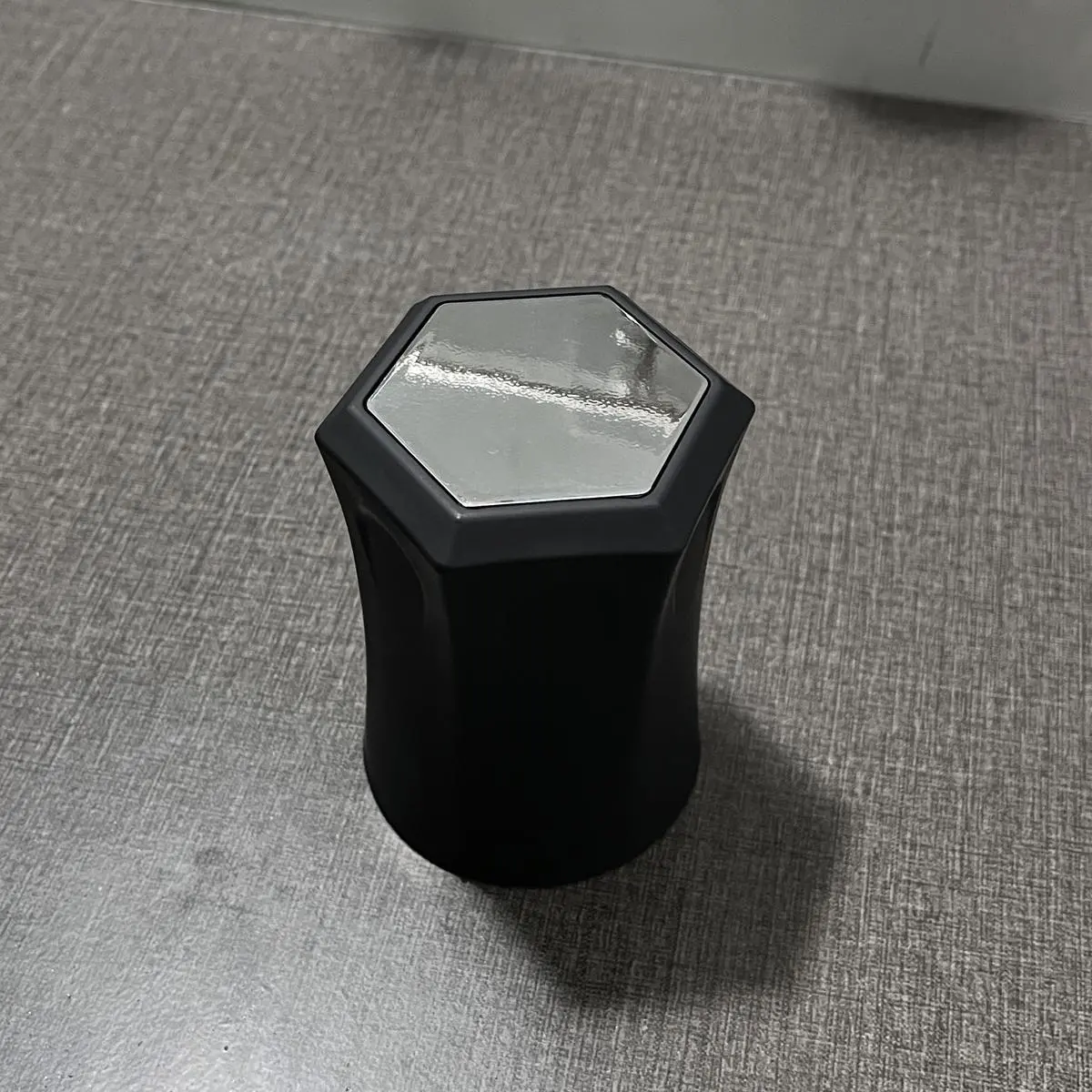 贴片六角色盅