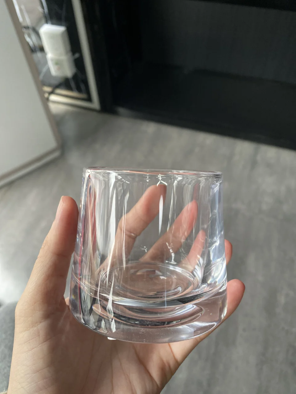 玻璃 旋转威士忌杯