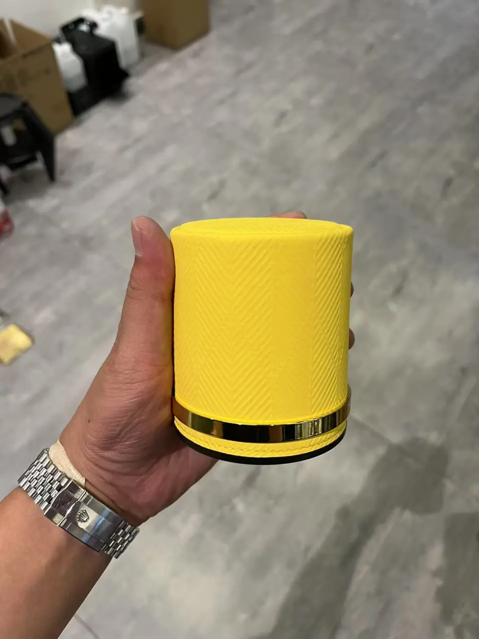 单环皮色盅