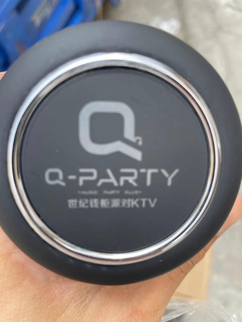 凯迪拉色盅