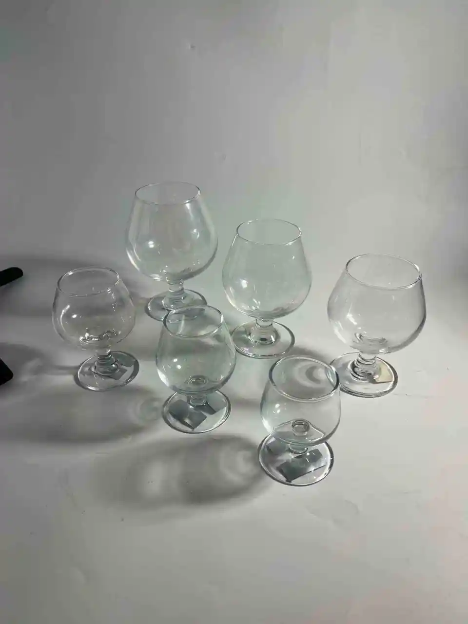 玻璃 卷边白兰地杯