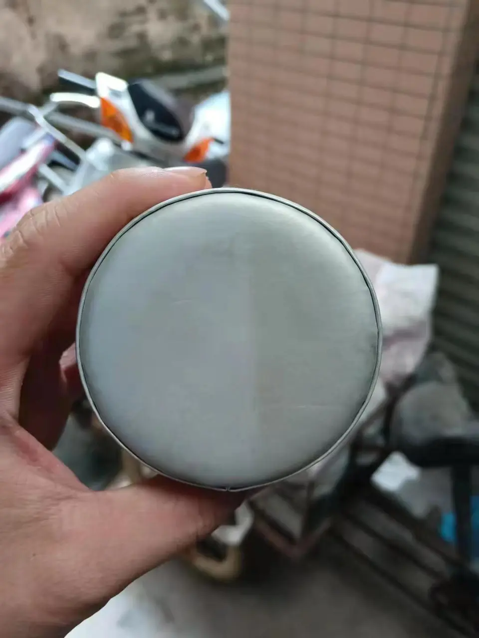 皮革色盅