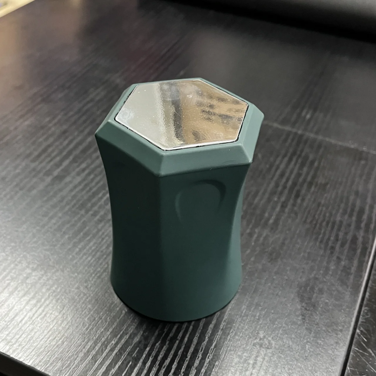 贴片六角色盅