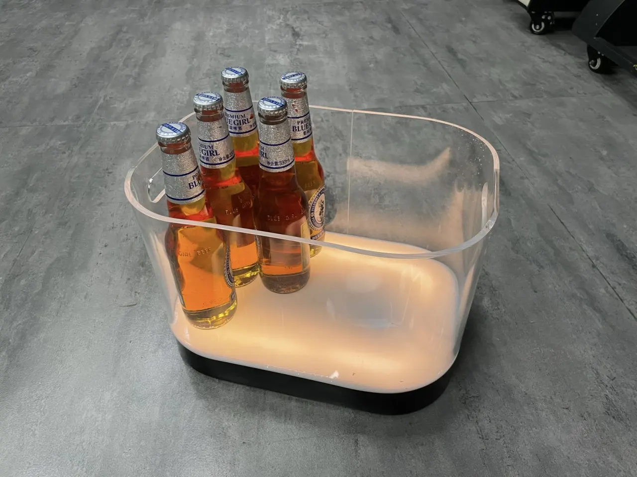 LED发光啤酒箱