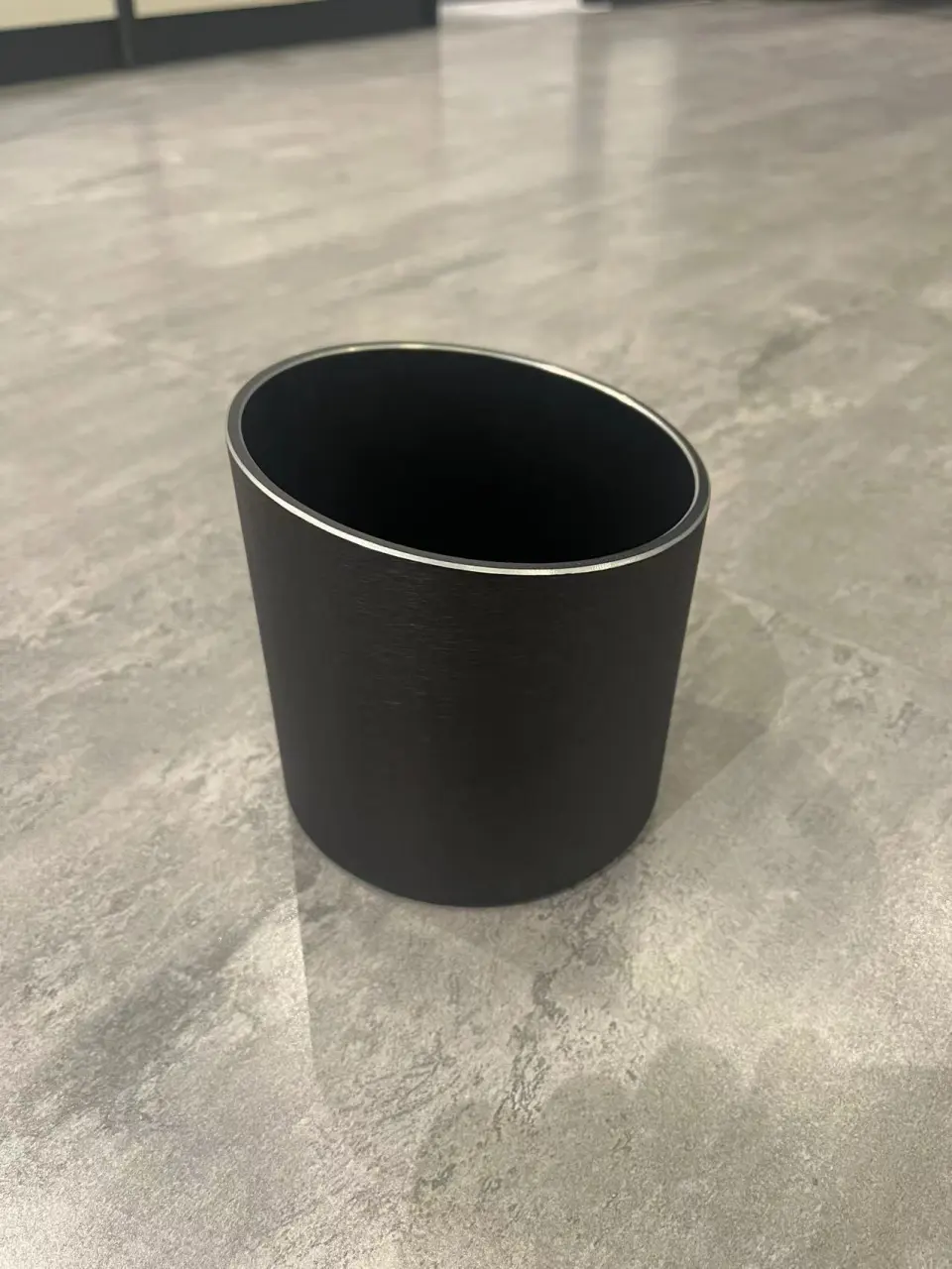 黑钛铝摆台