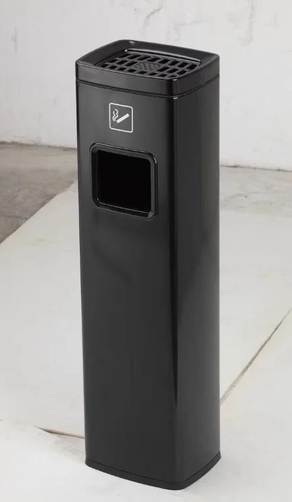 走廊垃圾桶