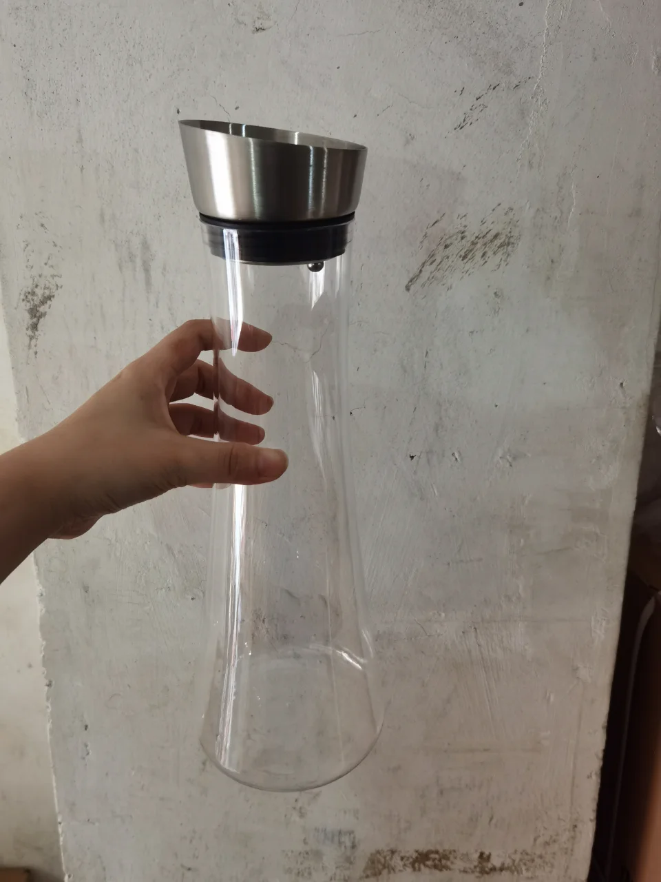 钢盖腰型酒壶