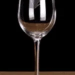 玻璃高脚红酒杯