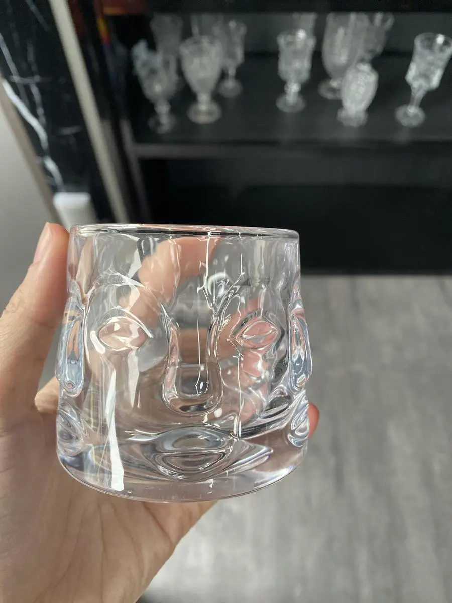 玻璃 旋转威士忌杯
