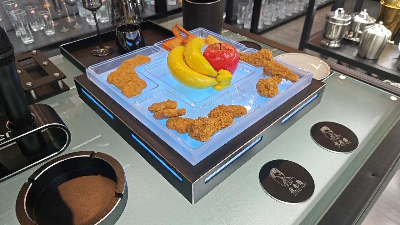 黑钛铝摆台