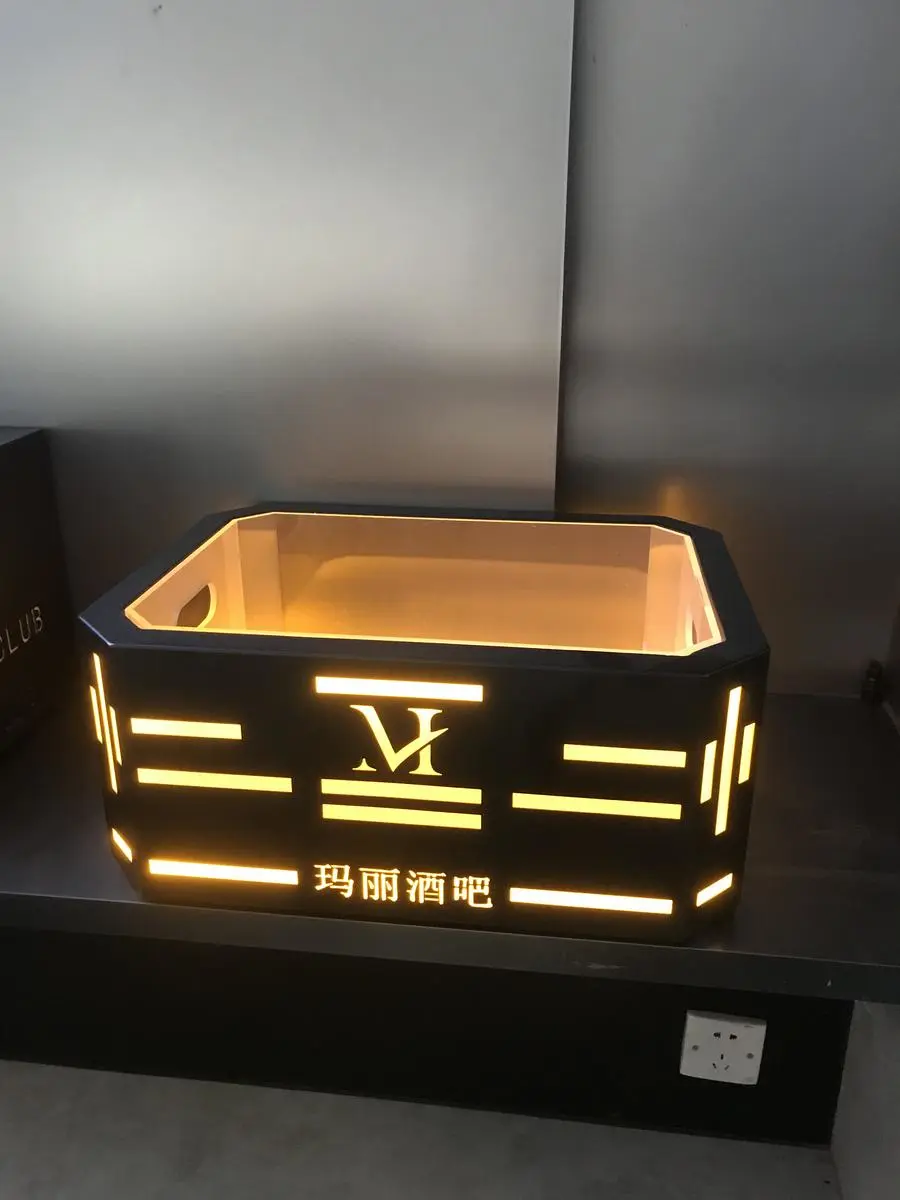 LED发光啤酒箱