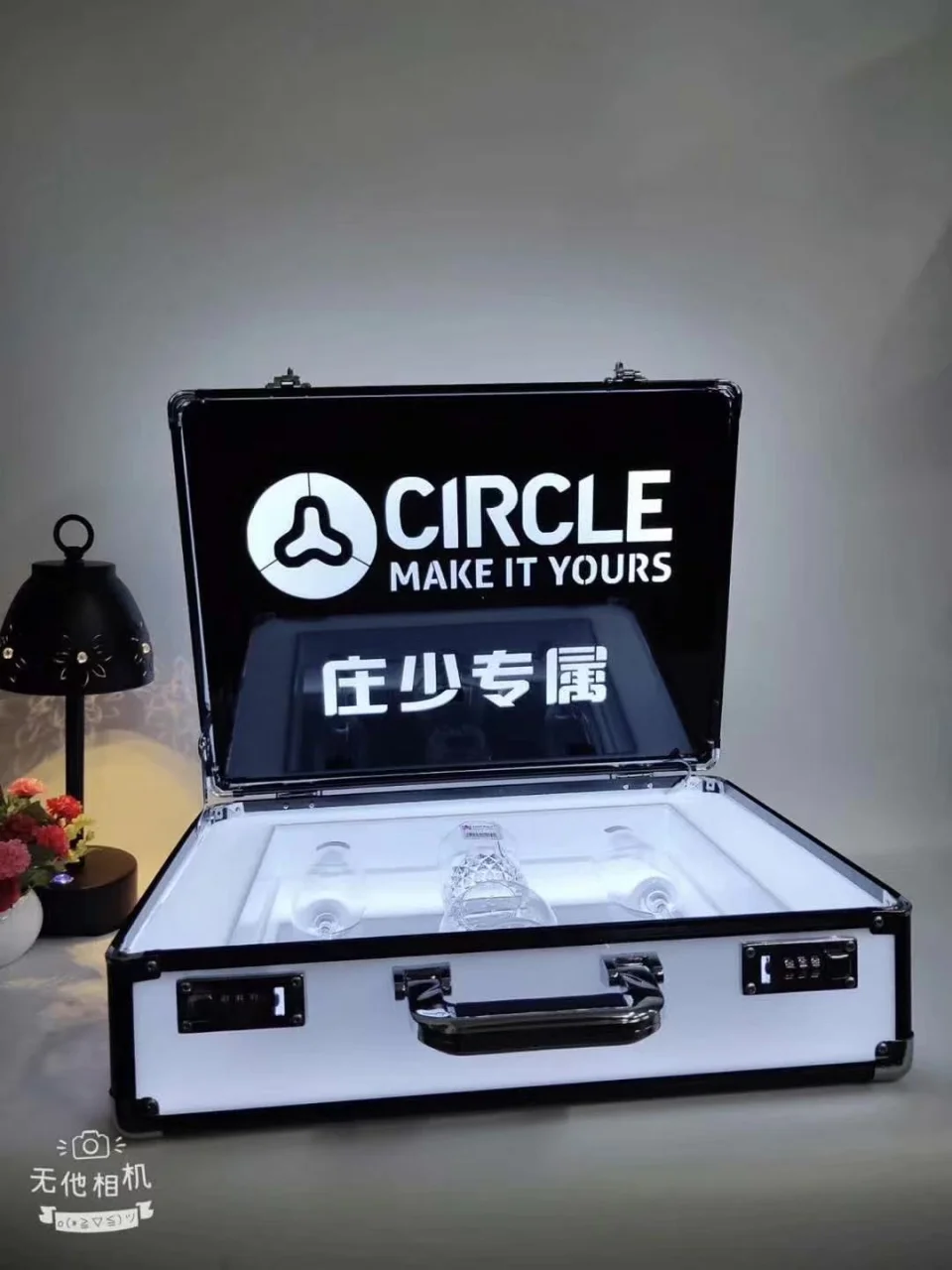 发光VIP酒杯箱