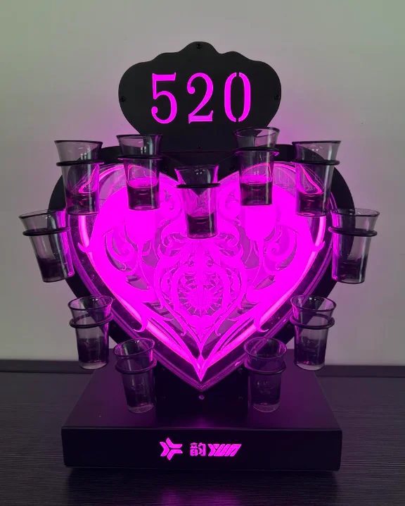 520鸡尾酒杯架(新款)