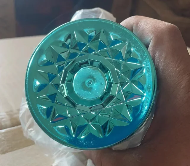 闪钻色盅