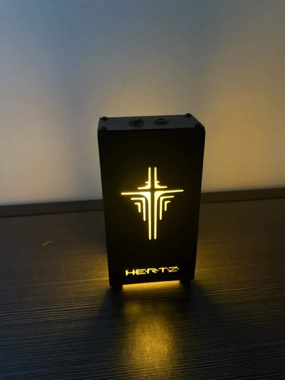 发光VIP预留牌
