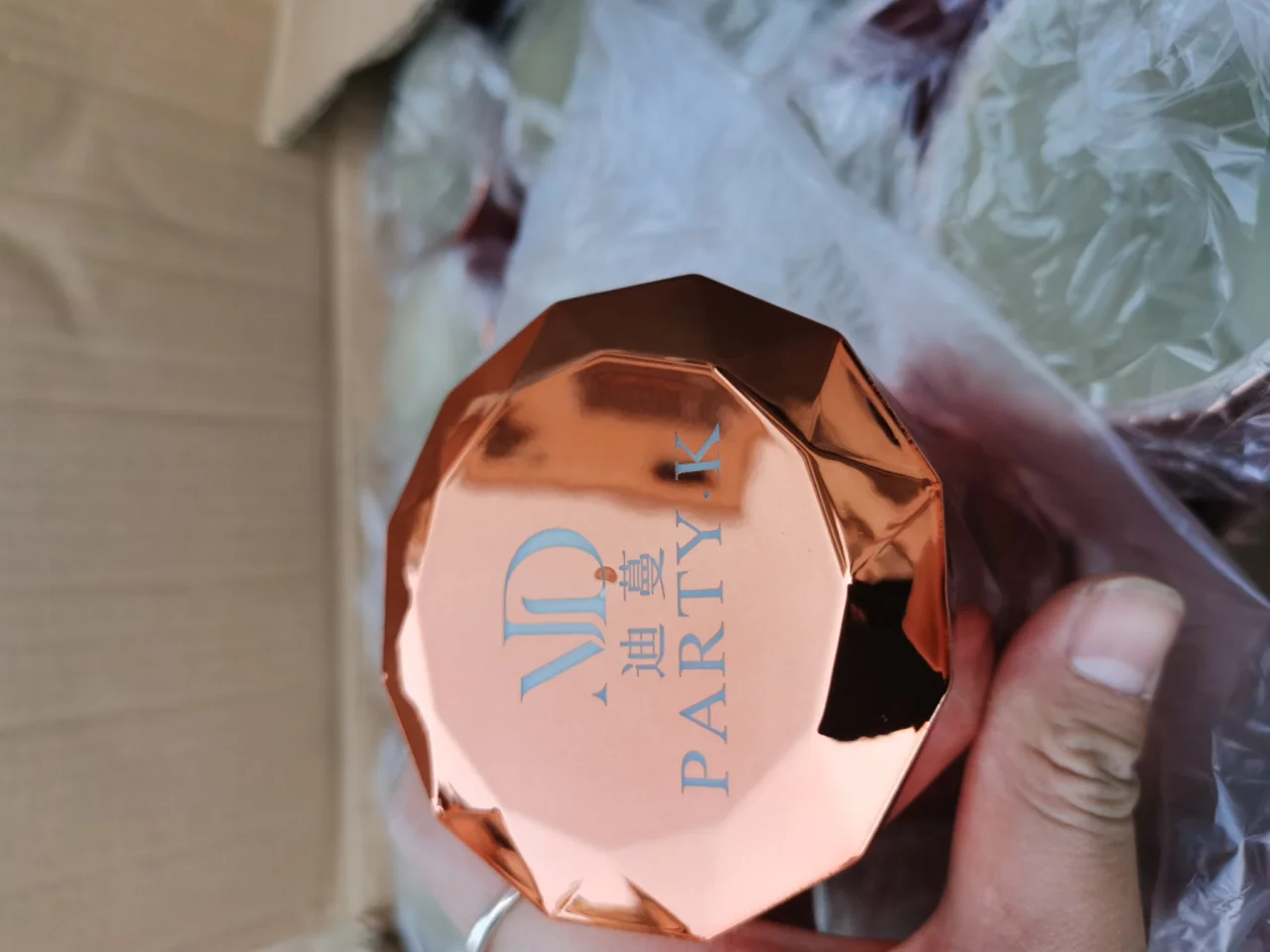 网格钻石色盅
