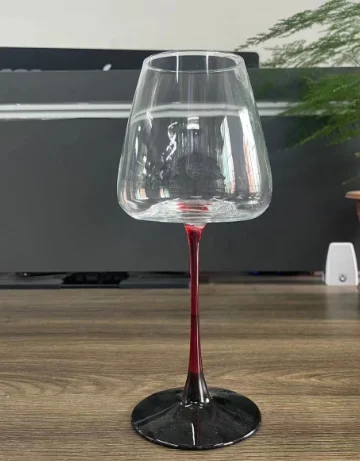 玻璃 高脚红酒杯