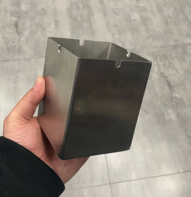 不锈钢烟灰缸