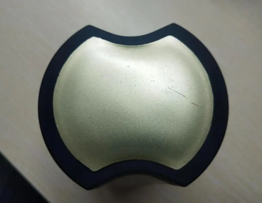 热斯色盅