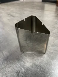 不锈钢三角烟缸