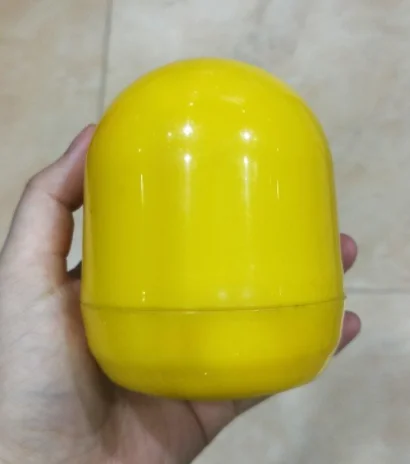 蛋形色盅