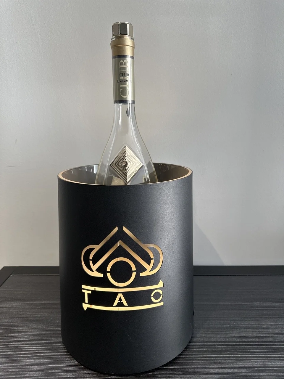 洋酒发光酒座