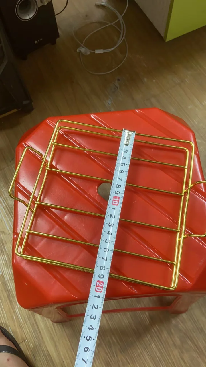 带提手线条小食架