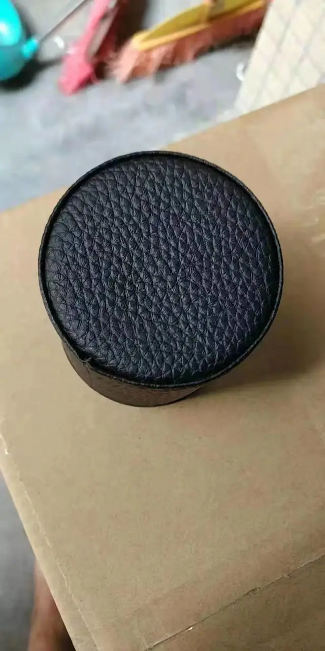 皮革色盅