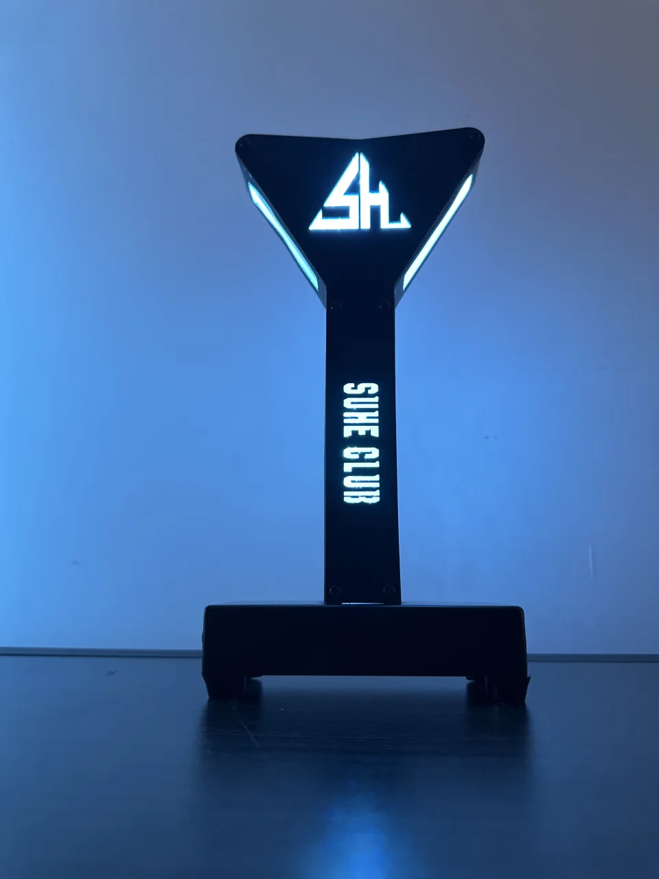 发光VIP预留牌