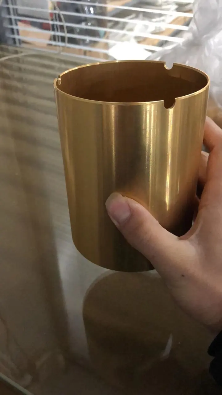 铝合金直身烟灰缸