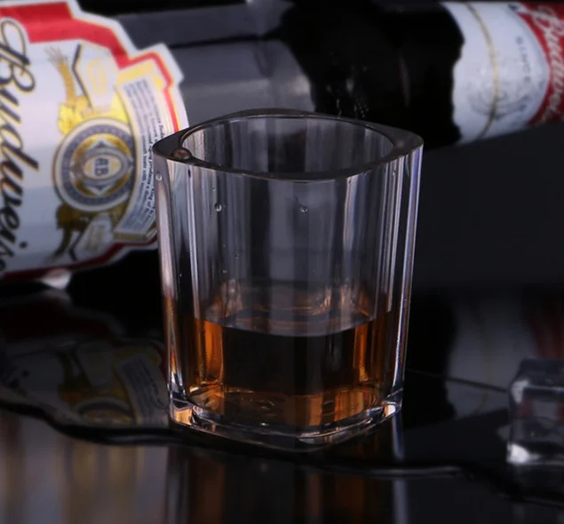 塑料小四方杯