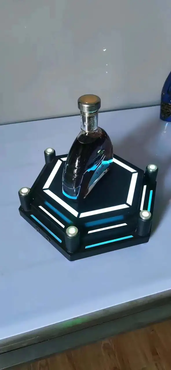 洋酒激光酒座