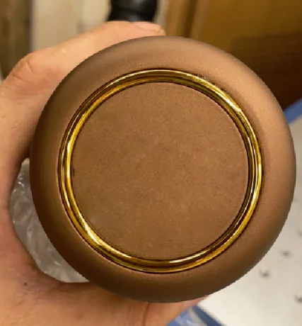 凯迪拉色盅