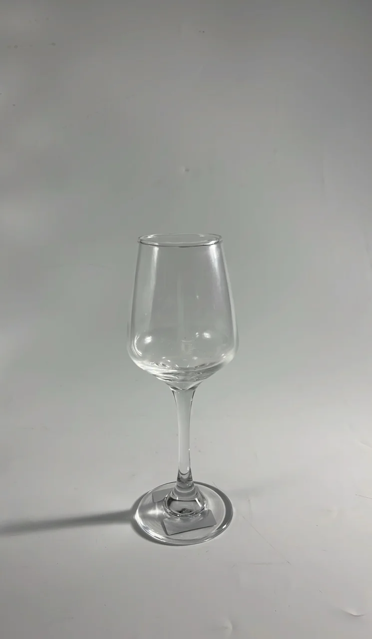 玻璃 卷边锥形红酒杯