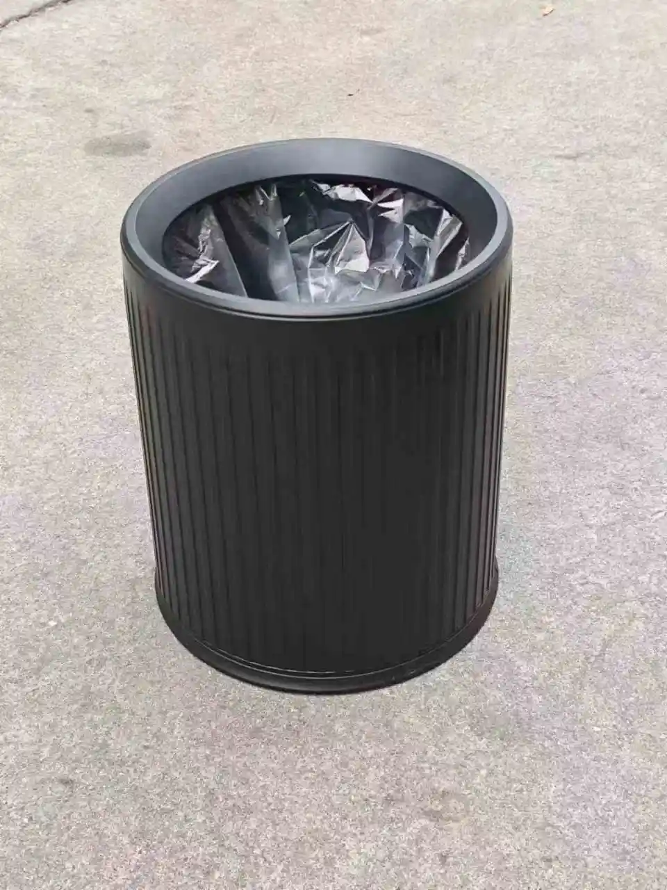 竖纹圆形双层垃圾桶