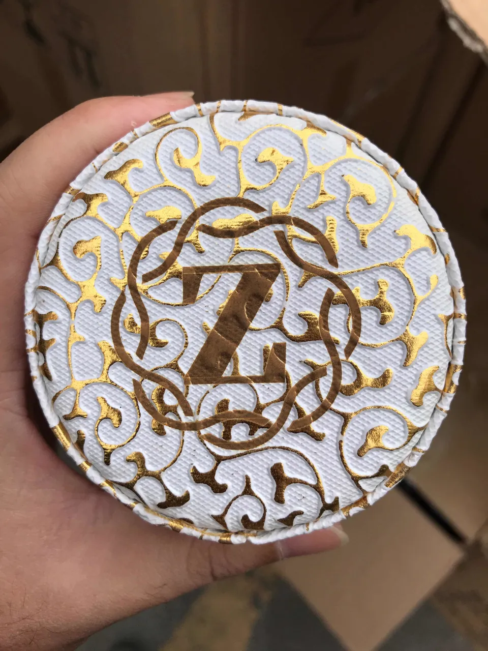 皮革色盅