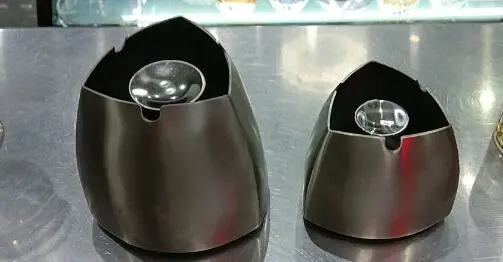 不锈钢三角烟缸