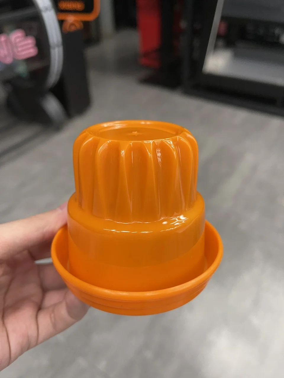 齿轮子母色盅