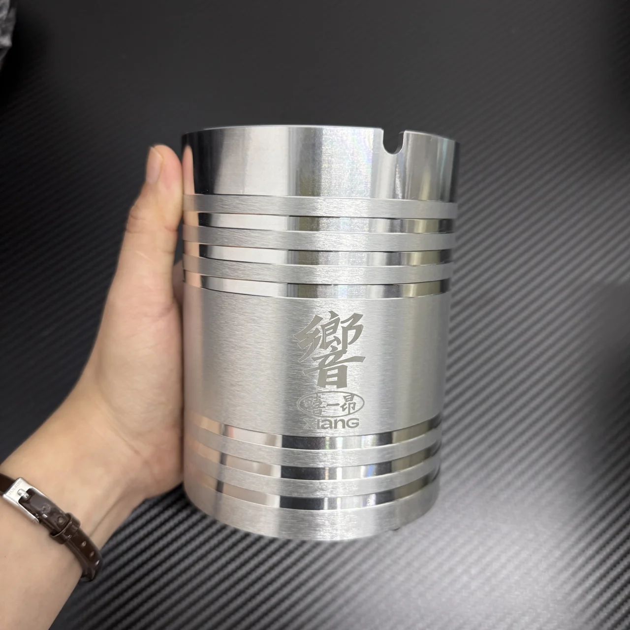 合金 滚线烟缸