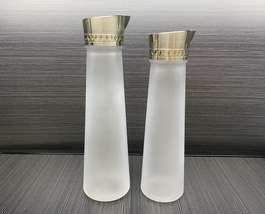 钻纹直筒酒壶