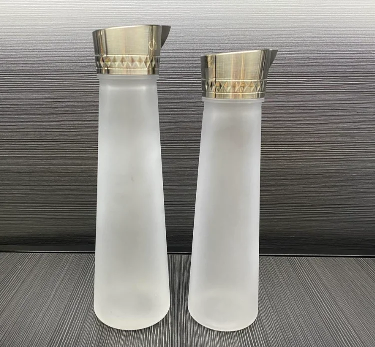 钻纹直筒酒壶