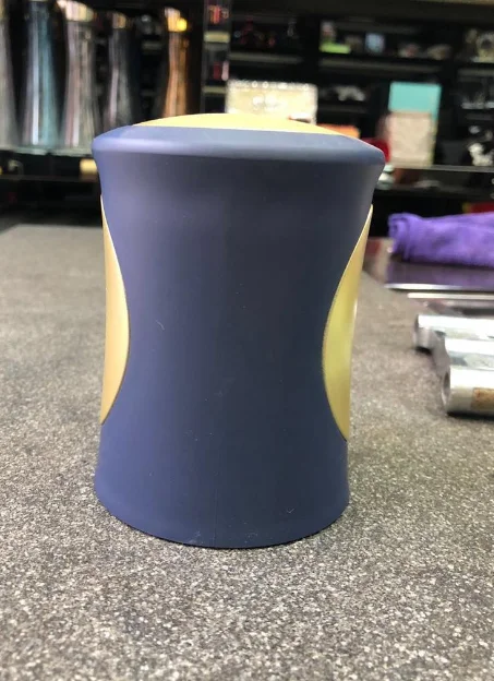 金片腰型手感色盅