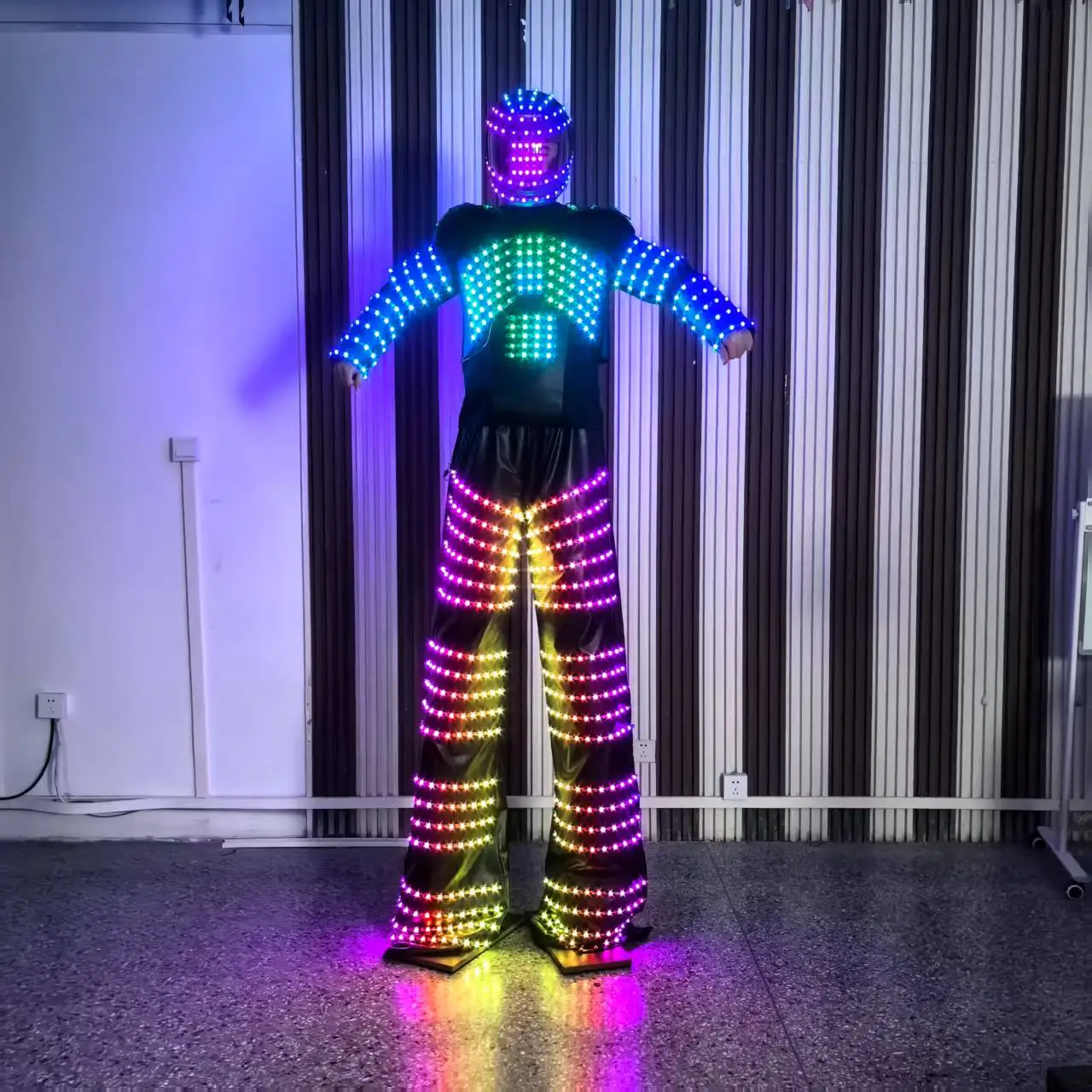 夜场发光服