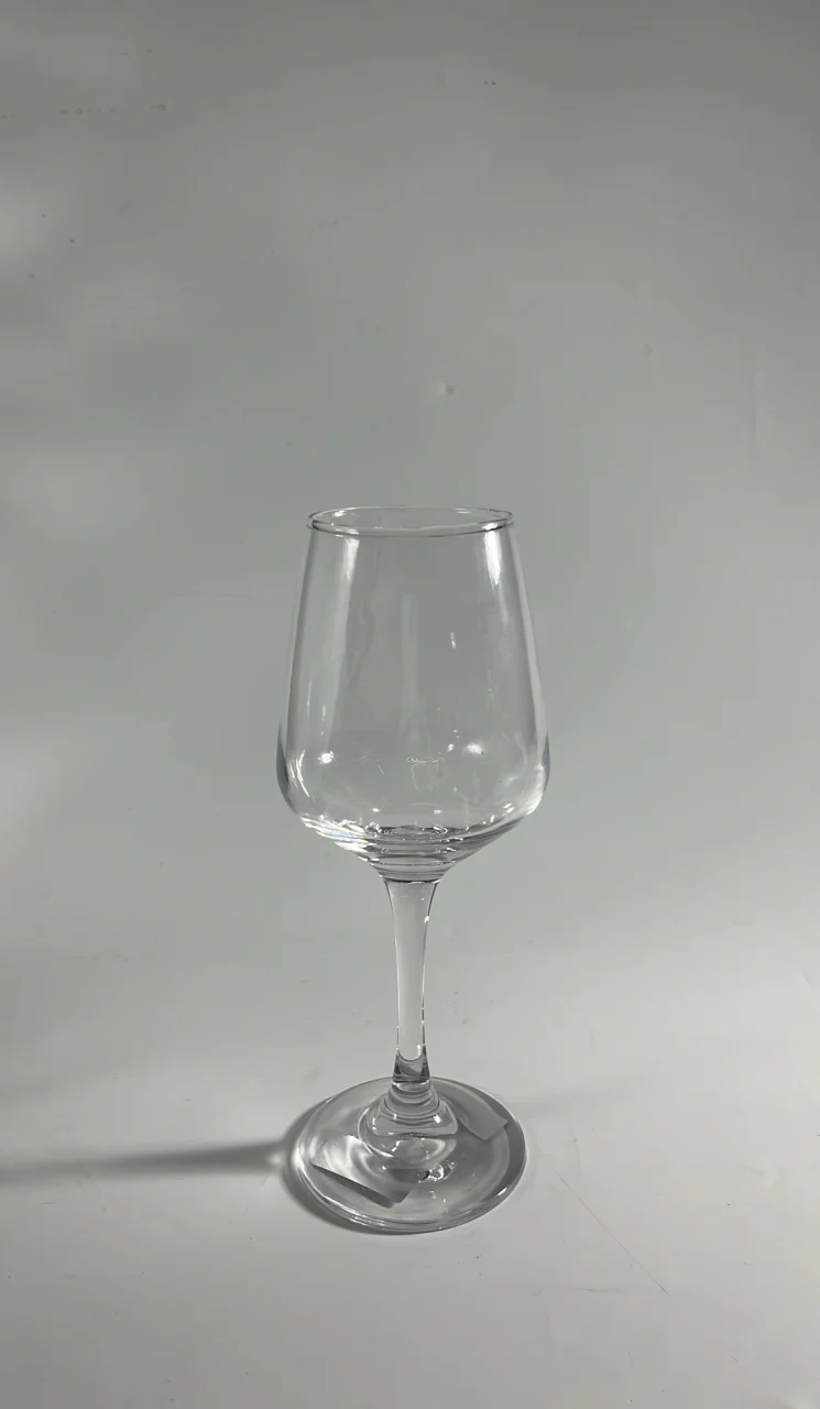 玻璃 卷边锥形红酒杯