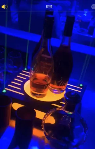 洋酒激光酒座 - 大#方形（25*35）