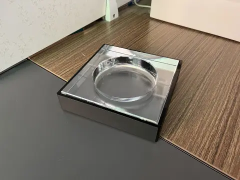 银奢摆台 - 大方形烟缸（15cm）