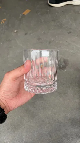 钻底条纹洛杯